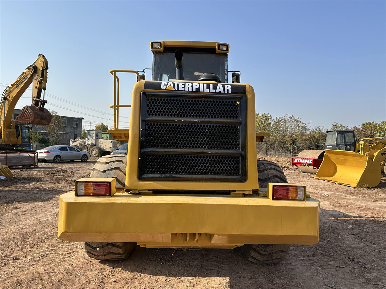 CATERPILLAR 966G - Riteņu iekrāvējs: foto 4 CATERPILLAR 966G - Riteņu iekrāvējs: foto 4