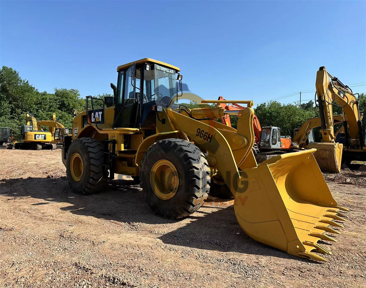 CATERPILLAR 966H - Riteņu iekrāvējs: foto 1 CATERPILLAR 966H - Riteņu iekrāvējs: foto 1