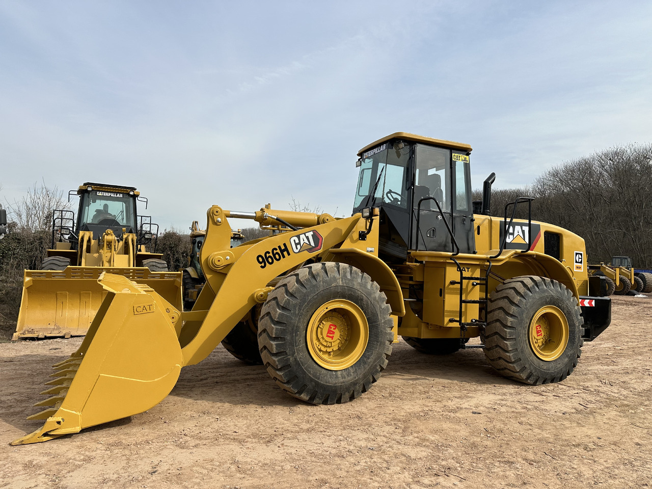 CATERPILLAR 966H - Riteņu iekrāvējs: foto 2 CATERPILLAR 966H - Riteņu iekrāvējs: foto 2