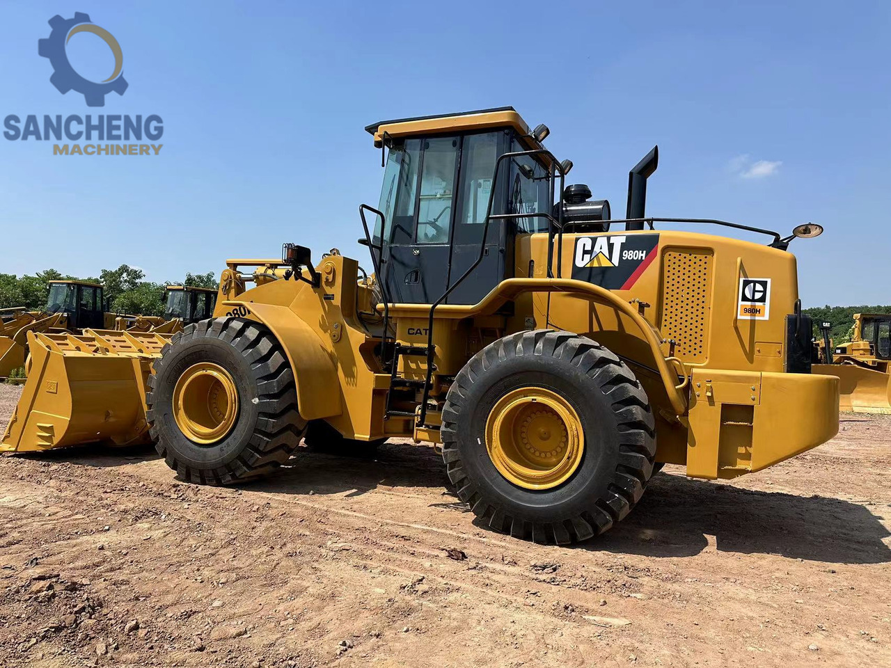 Riteņu iekrāvējs CATERPILLAR 980H: foto 12