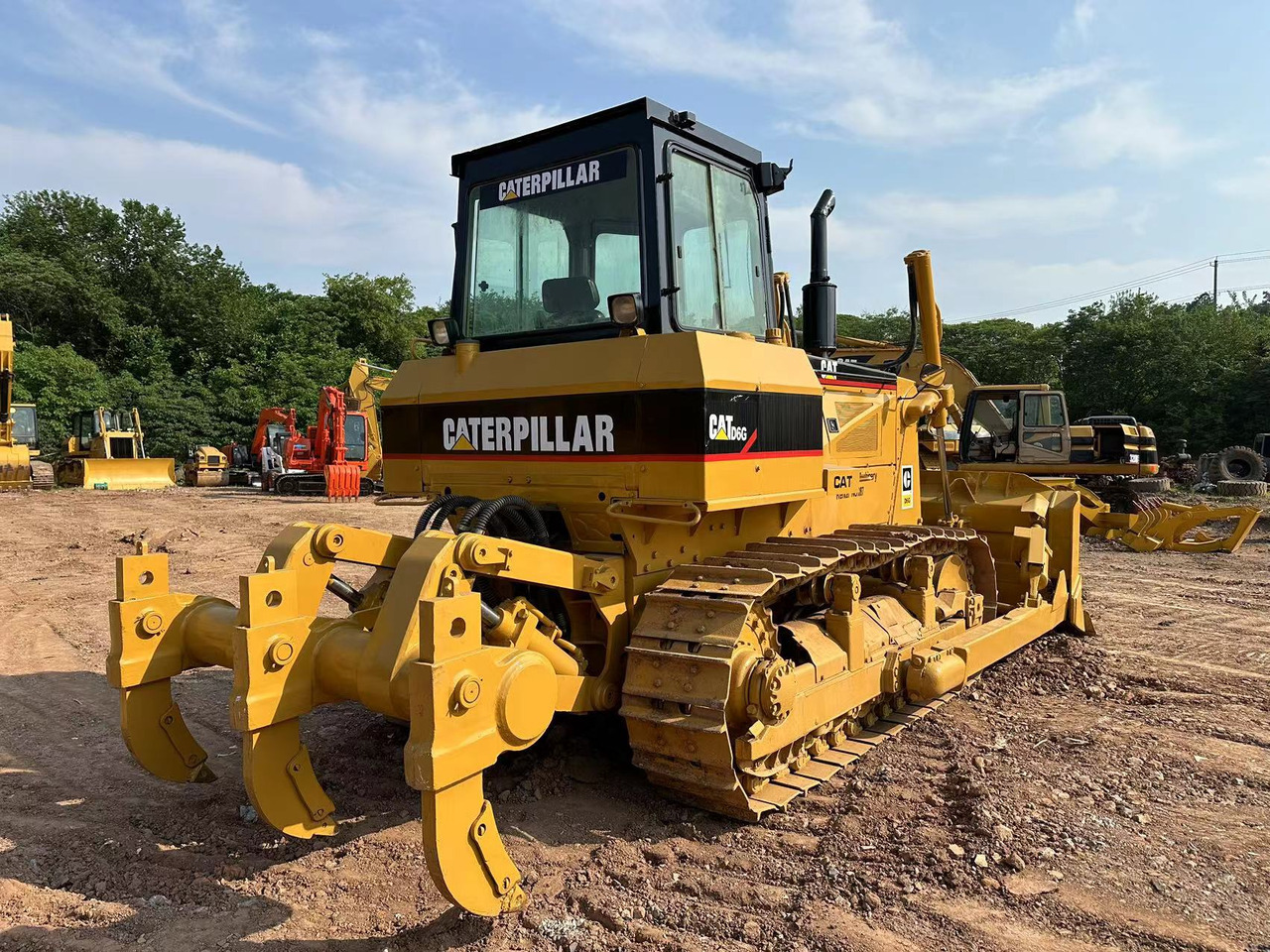 CATERPILLAR D6G Crawler Dozer - Buldozers: foto 1 CATERPILLAR D6G Crawler Dozer - Buldozers: foto 1