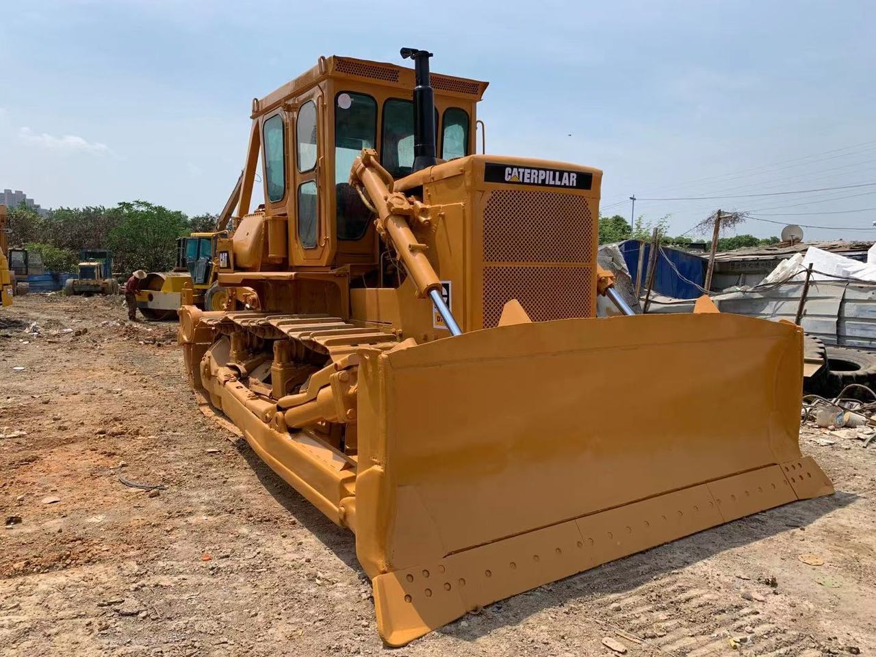 CATERPILLAR D7G - Buldozers: foto 1 CATERPILLAR D7G - Buldozers: foto 1