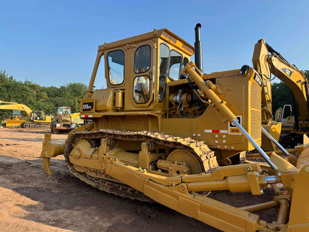 Buldozers CATERPILLAR D7G: foto 9