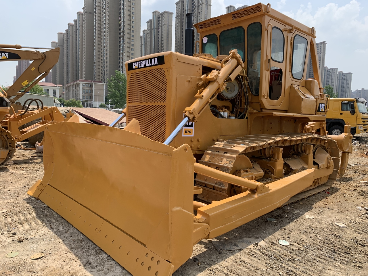 CATERPILLAR D7G - Buldozers: foto 5 CATERPILLAR D7G - Buldozers: foto 5