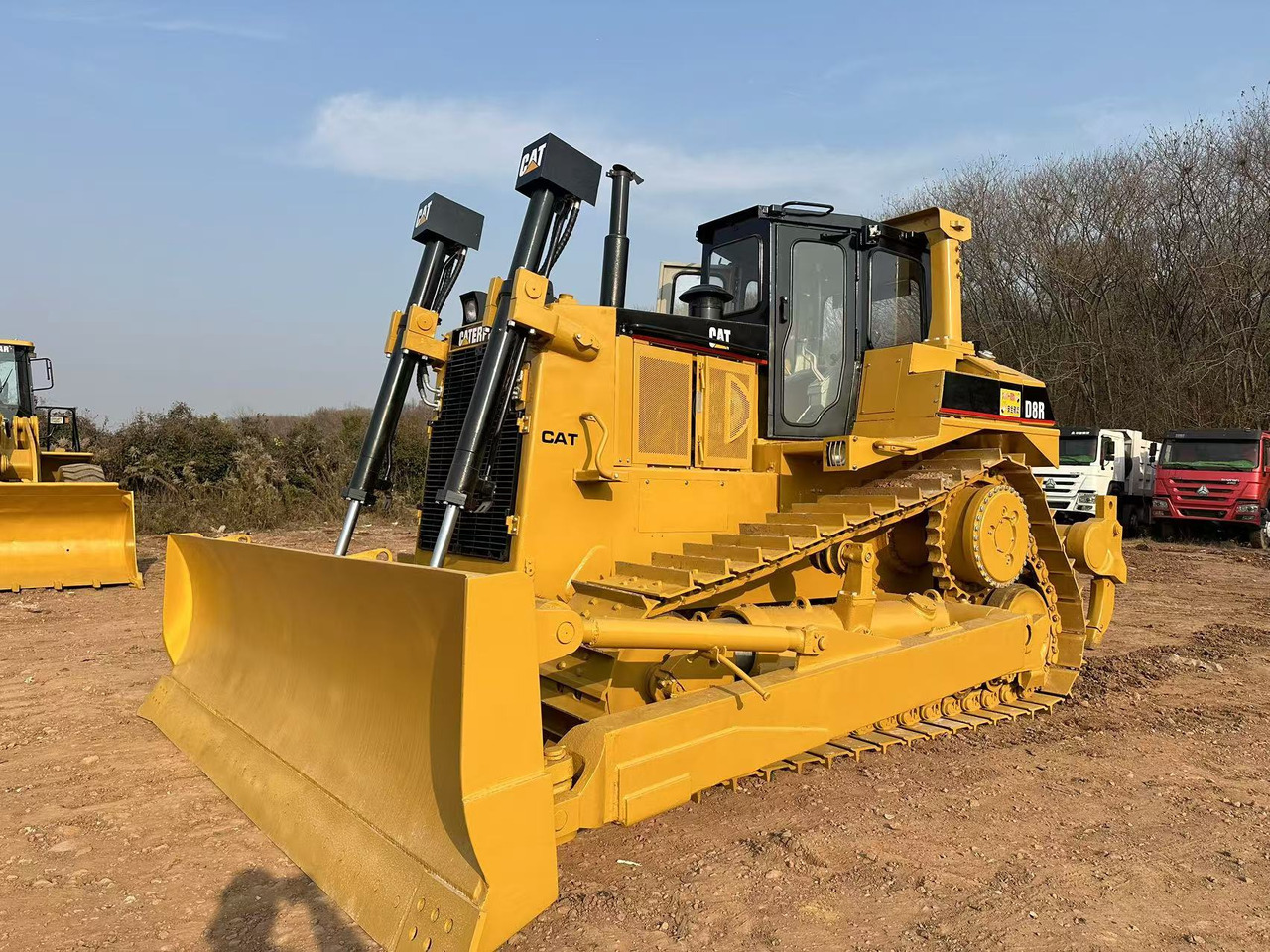 CATERPILLAR D8R - Buldozers: foto 3 CATERPILLAR D8R - Buldozers: foto 3