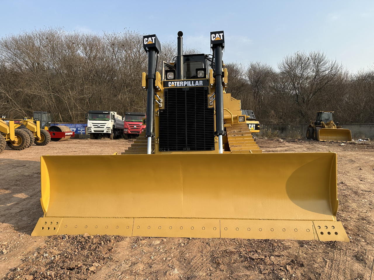 CATERPILLAR D8R - Buldozers: foto 5 CATERPILLAR D8R - Buldozers: foto 5