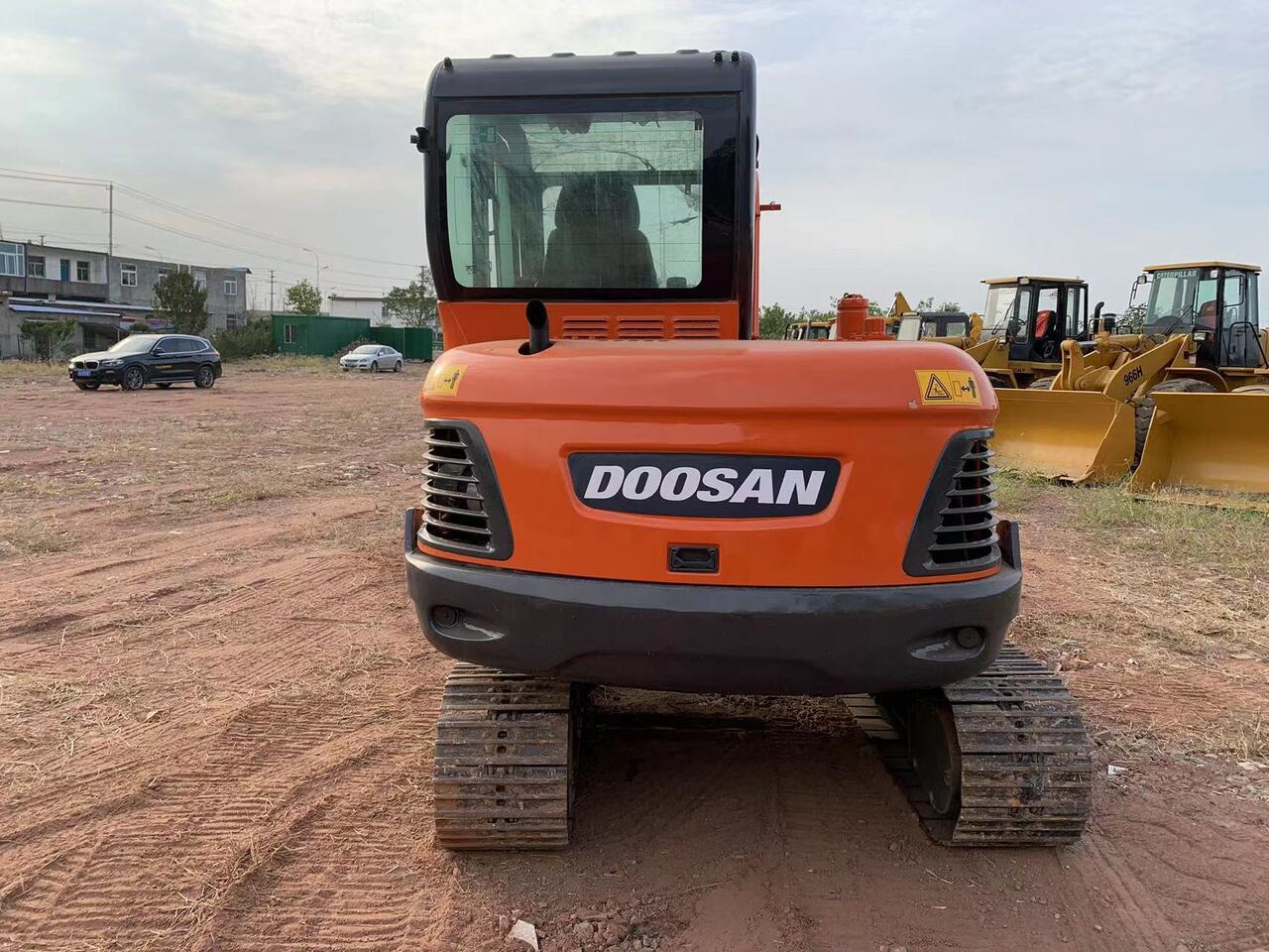 DOOSAN DX55 - Ekskavators: foto 5 DOOSAN DX55 - Ekskavators: foto 5