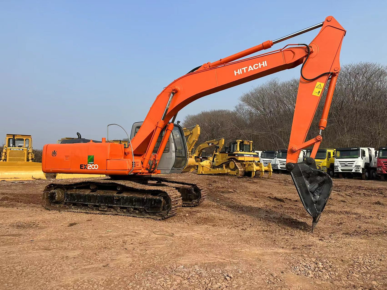 HITACHI EX200 - Ekskavators: foto 3 HITACHI EX200 - Ekskavators: foto 3