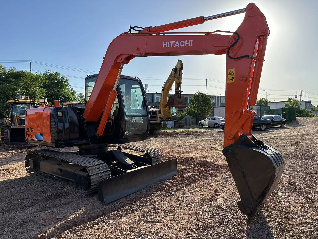 HITACHI ZAXIS ZX70 - Mini-ekskavators: foto 4 HITACHI ZAXIS ZX70 - Mini-ekskavators: foto 4