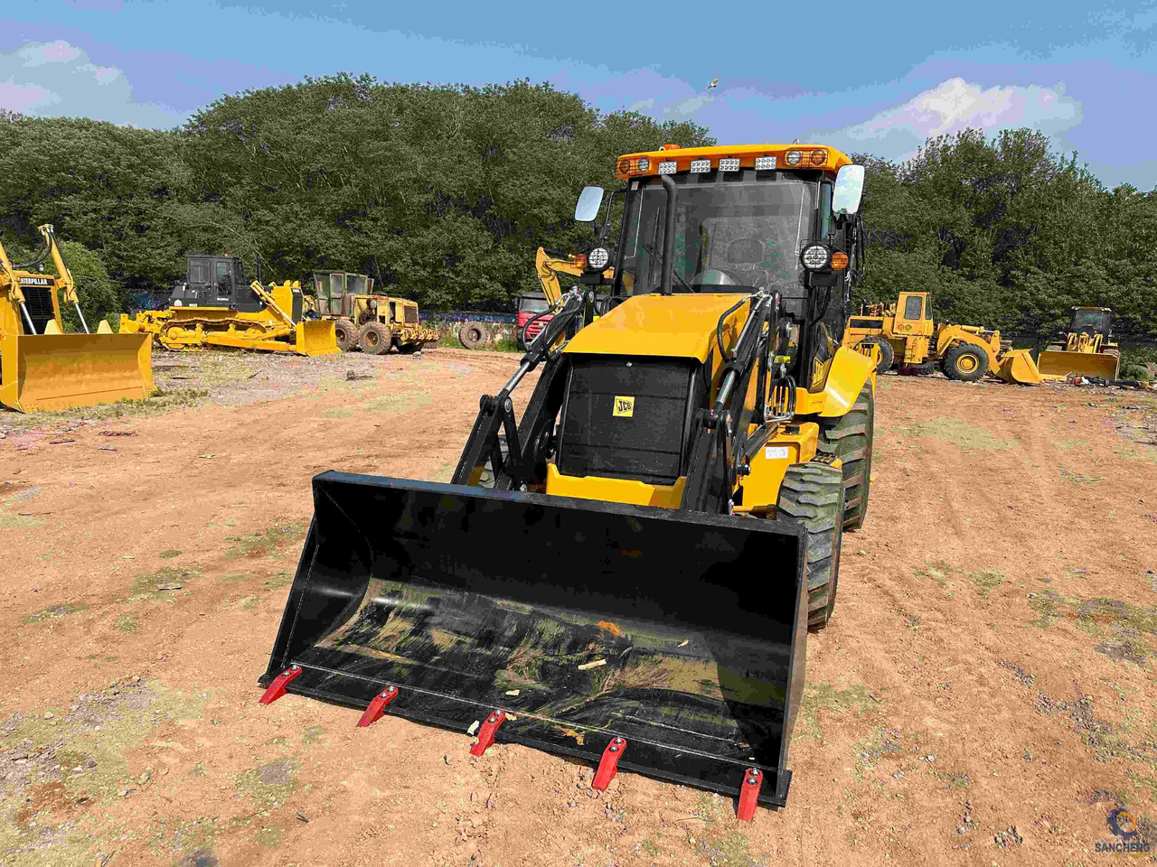 JCB 3CX - Ekskavators-iekrāvējs: foto 5 JCB 3CX - Ekskavators-iekrāvējs: foto 5