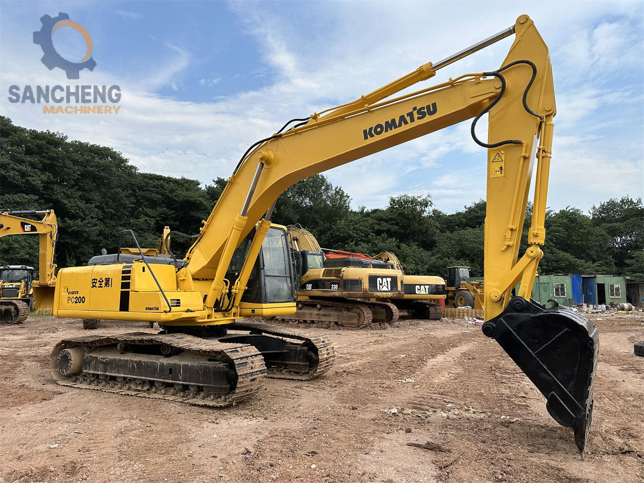 KOMATSU PC200-6 - Kāpurķēžu ekskavators: foto 5 KOMATSU PC200-6 - Kāpurķēžu ekskavators: foto 5