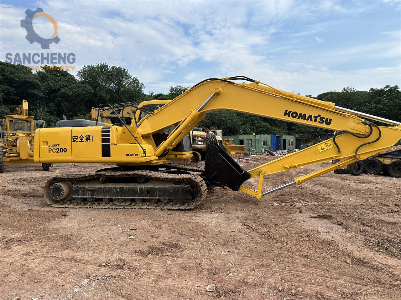 KOMATSU PC200-6 - Kāpurķēžu ekskavators: foto 3 KOMATSU PC200-6 - Kāpurķēžu ekskavators: foto 3