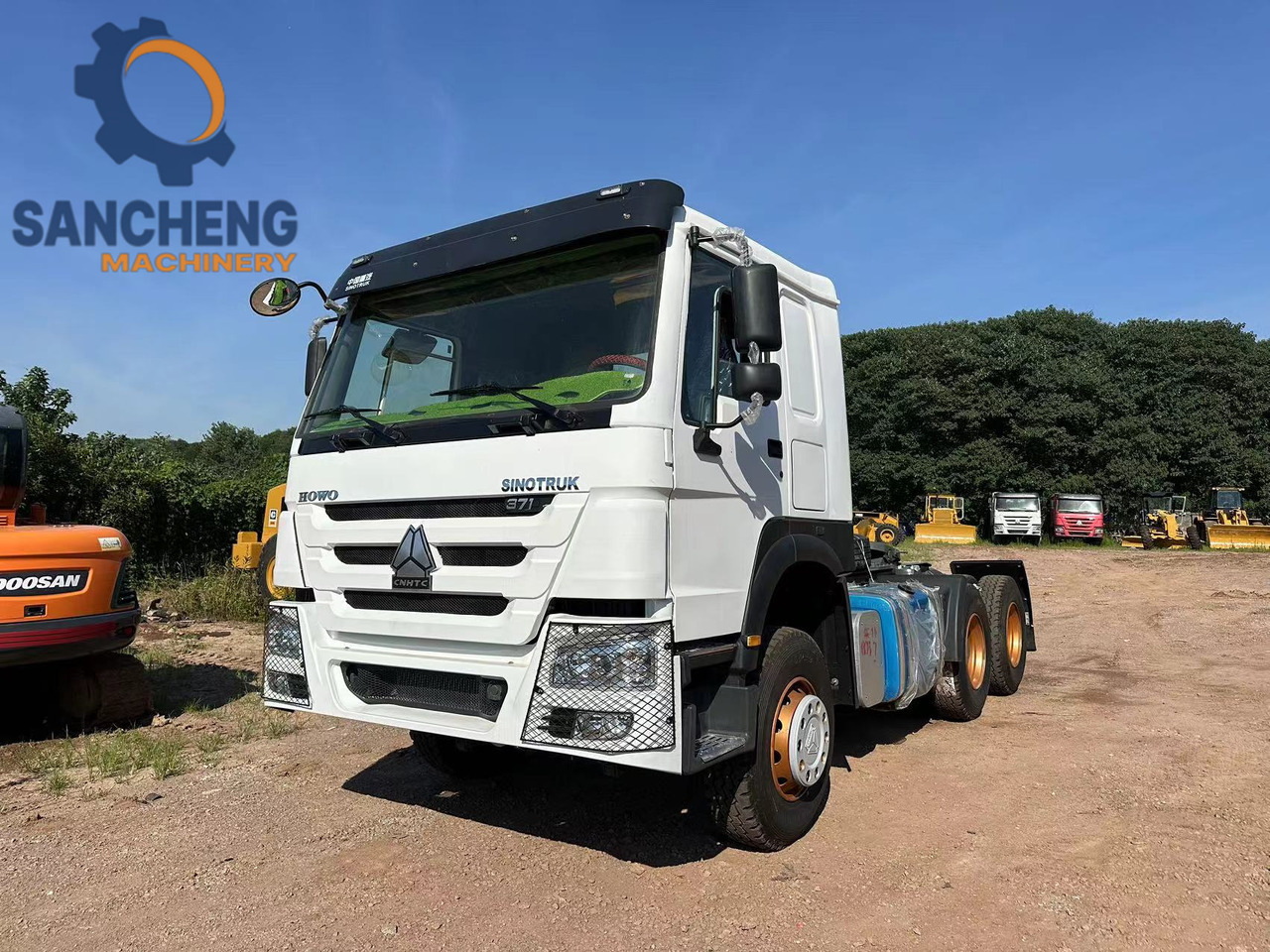 SINOTRUK HOWO Truck Head 371hp 6x4 - Vilcējs: foto 2 SINOTRUK HOWO Truck Head 371hp 6x4 - Vilcējs: foto 2