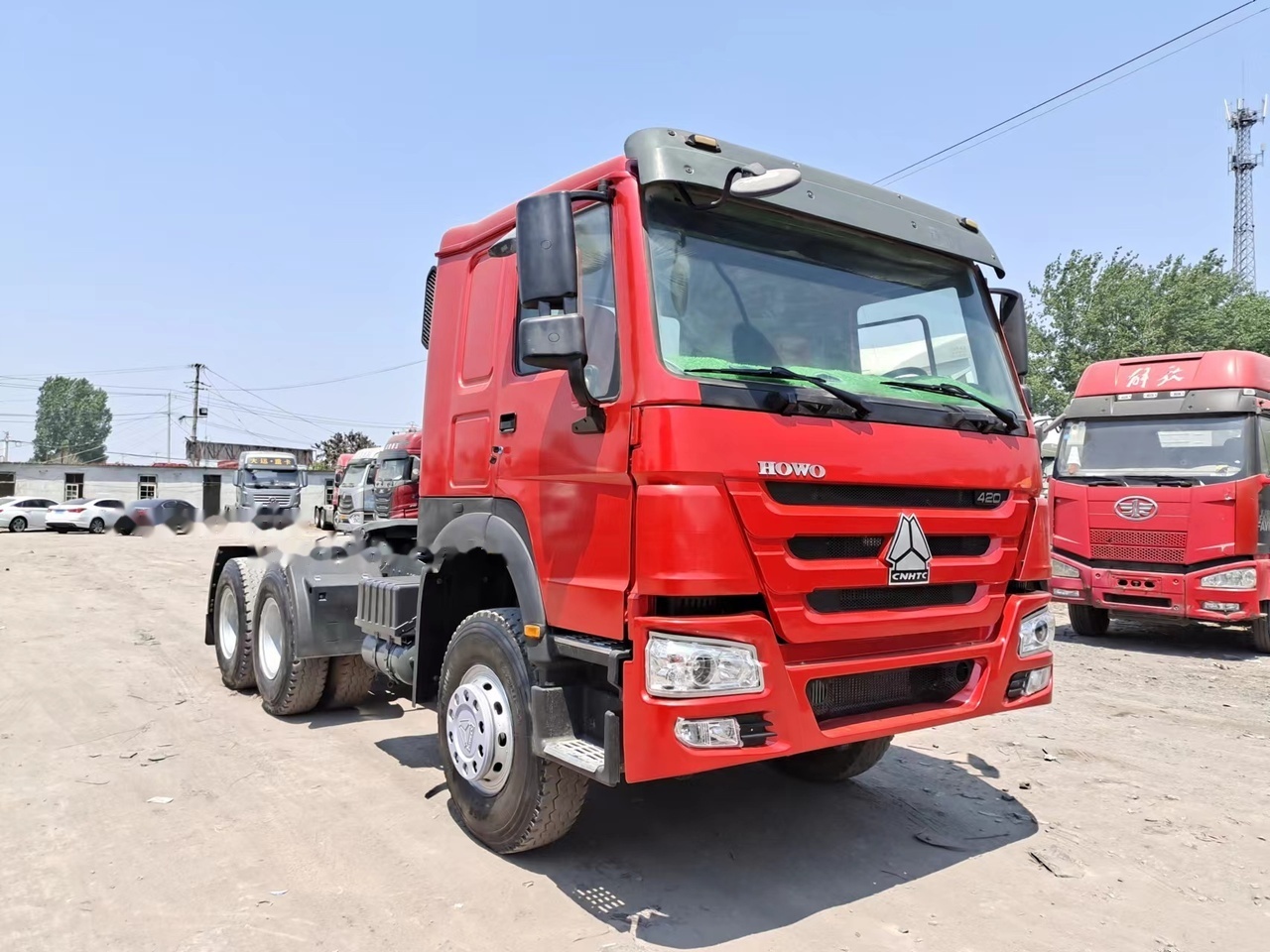 SINOTRUK Howo tractor unit 420 - Vilcējs: foto 4 SINOTRUK Howo tractor unit 420 - Vilcējs: foto 4
