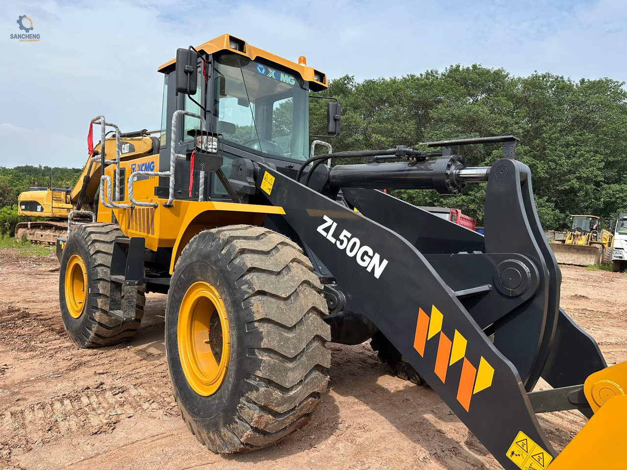 XCMG ZL50GN Wheel loader - Riteņu iekrāvējs: foto 4 XCMG ZL50GN Wheel loader - Riteņu iekrāvējs: foto 4