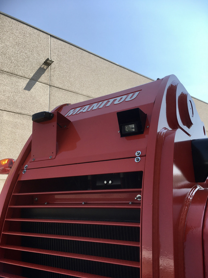 Teleskopiskais iekrāvējs MANITOU MHT 10230 ST4 - 2018: foto 6