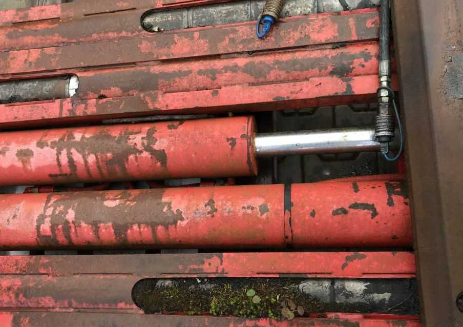 Auramo P-800LE - Satvērējs - Autokrāvējs: foto 2 Auramo P-800LE - Satvērējs - Autokrāvējs: foto 2