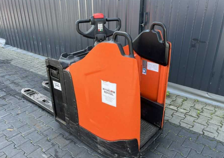 BT LPE200 - Rokas palešu ratiņi: foto 3 BT LPE200 - Rokas palešu ratiņi: foto 3