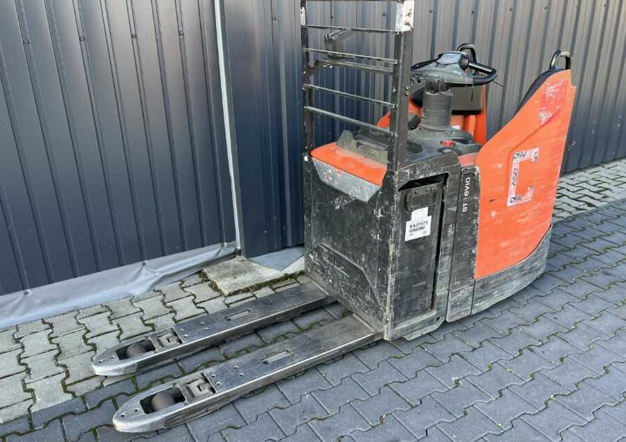 BT LPE200 - Rokas palešu ratiņi: foto 1 BT LPE200 - Rokas palešu ratiņi: foto 1