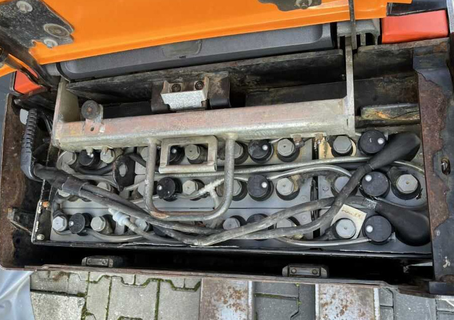 BT LPE200 - Rokas palešu ratiņi: foto 5 BT LPE200 - Rokas palešu ratiņi: foto 5