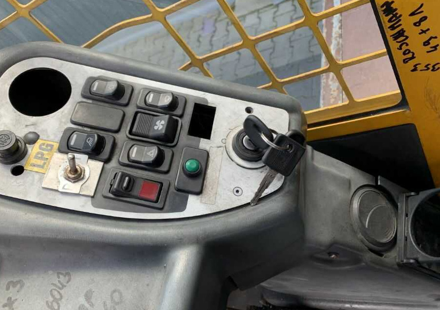 Baumann HX40/12/57TR - Sānu autokrāvējs: foto 5 Baumann HX40/12/57TR - Sānu autokrāvējs: foto 5