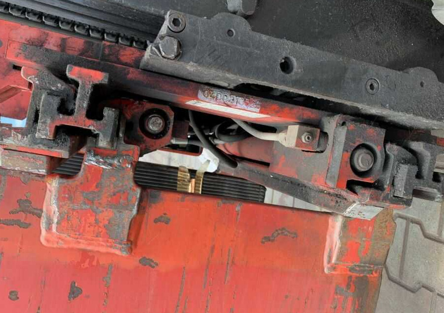 Bolzoni KS08CF5A, Kartonklammer - Satvērējs - Iekraušanas tehnika: foto 3 Bolzoni KS08CF5A, Kartonklammer - Satvērējs - Iekraušanas tehnika: foto 3