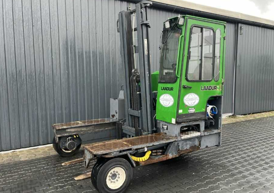 Combilift C5000XL - Sānu autokrāvējs: foto 1 Combilift C5000XL - Sānu autokrāvējs: foto 1