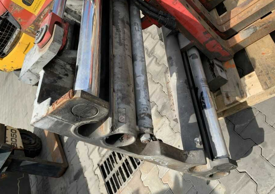 Durwen OS1063 - Dakšas - Autokrāvējs: foto 2 Durwen OS1063 - Dakšas - Autokrāvējs: foto 2
