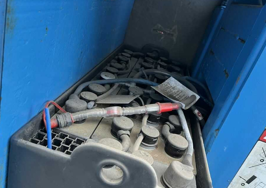 Grove Toucan860 - Torņa pacēlājs: foto 5 Grove Toucan860 - Torņa pacēlājs: foto 5