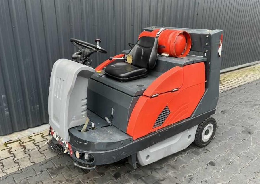 Hako Jonas 1200V - Rūpnieciskais slaucītājs: foto 1 Hako Jonas 1200V - Rūpnieciskais slaucītājs: foto 1
