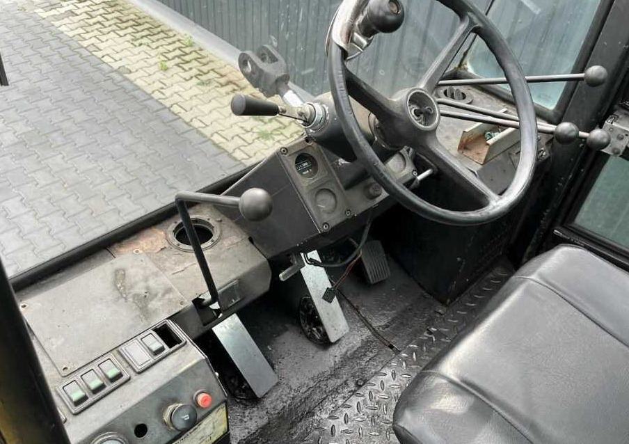 Hyster H14.00XL2 - Dīzeļiekrāvējs: foto 3 Hyster H14.00XL2 - Dīzeļiekrāvējs: foto 3