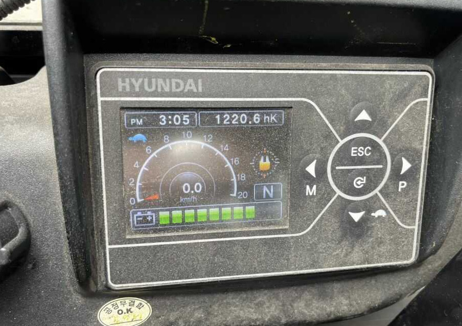 Hyundai 25B-9 - Elektroiekrāvējs: foto 5 Hyundai 25B-9 - Elektroiekrāvējs: foto 5