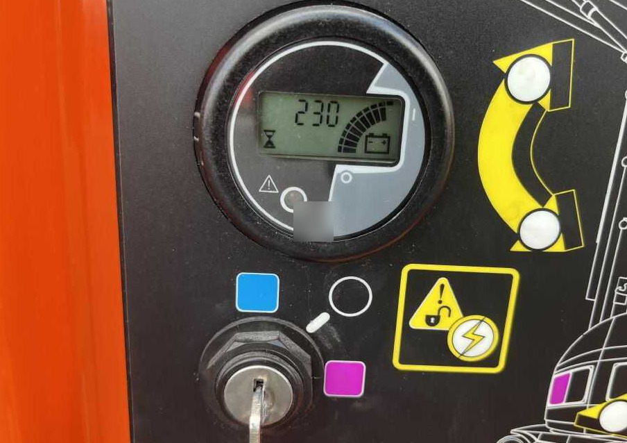 JLG Toucan 10E - Torņa pacēlājs: foto 5 JLG Toucan 10E - Torņa pacēlājs: foto 5