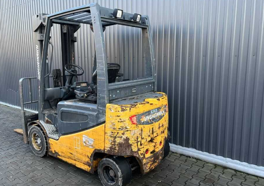 Jungheinrich EFG430k - Elektroiekrāvējs: foto 3 Jungheinrich EFG430k - Elektroiekrāvējs: foto 3