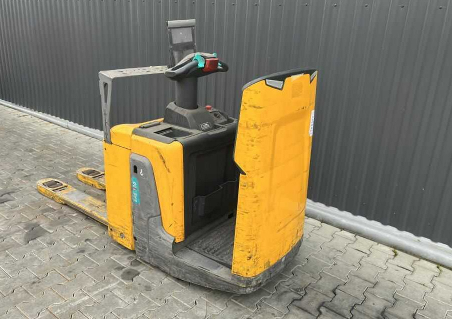 Jungheinrich ERE120 - Krautņotājs: foto 3 Jungheinrich ERE120 - Krautņotājs: foto 3