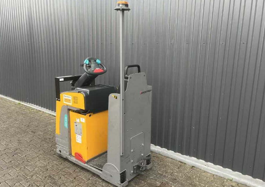 Jungheinrich EZS130 - Noliktavas vilcējs: foto 3 Jungheinrich EZS130 - Noliktavas vilcējs: foto 3