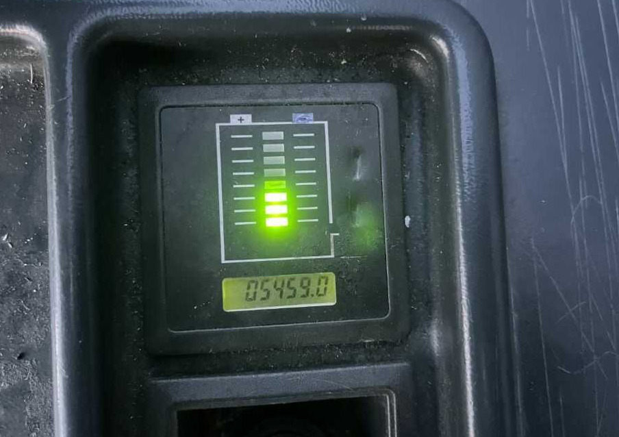 Jungheinrich EZS130 - Noliktavas vilcējs: foto 5 Jungheinrich EZS130 - Noliktavas vilcējs: foto 5