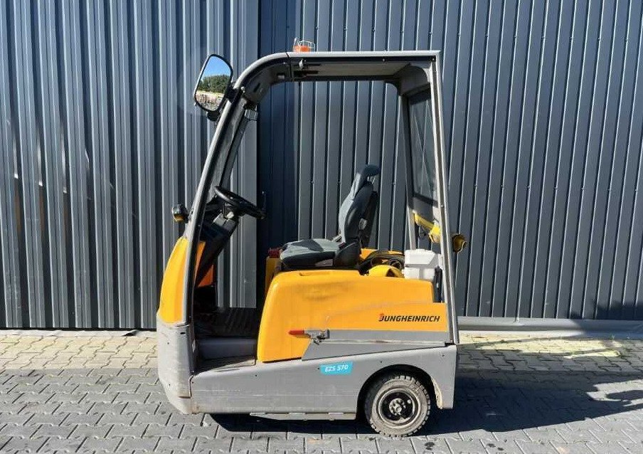 Jungheinrich EZS570 - Noliktavas vilcējs: foto 2 Jungheinrich EZS570 - Noliktavas vilcējs: foto 2
