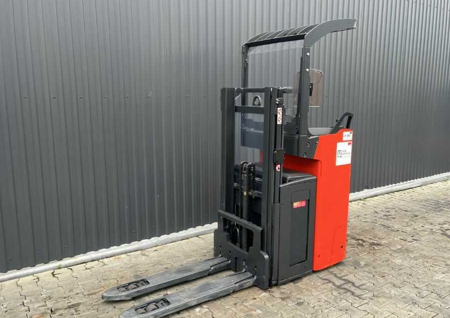Linde D12R - Krautņotājs: foto 1 Linde D12R - Krautņotājs: foto 1