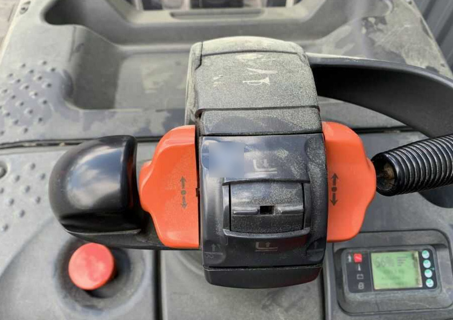 Rokas palešu ratiņi Linde D12SP: foto 8