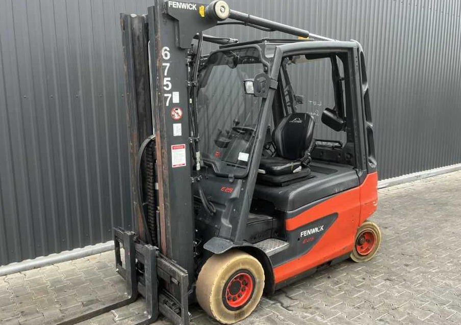 Linde E25-01 - Elektroiekrāvējs: foto 1 Linde E25-01 - Elektroiekrāvējs: foto 1