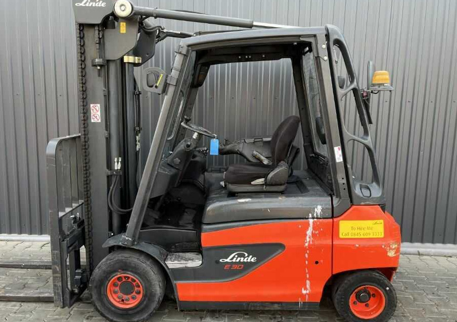 Linde E30 - Elektroiekrāvējs: foto 2 Linde E30 - Elektroiekrāvējs: foto 2