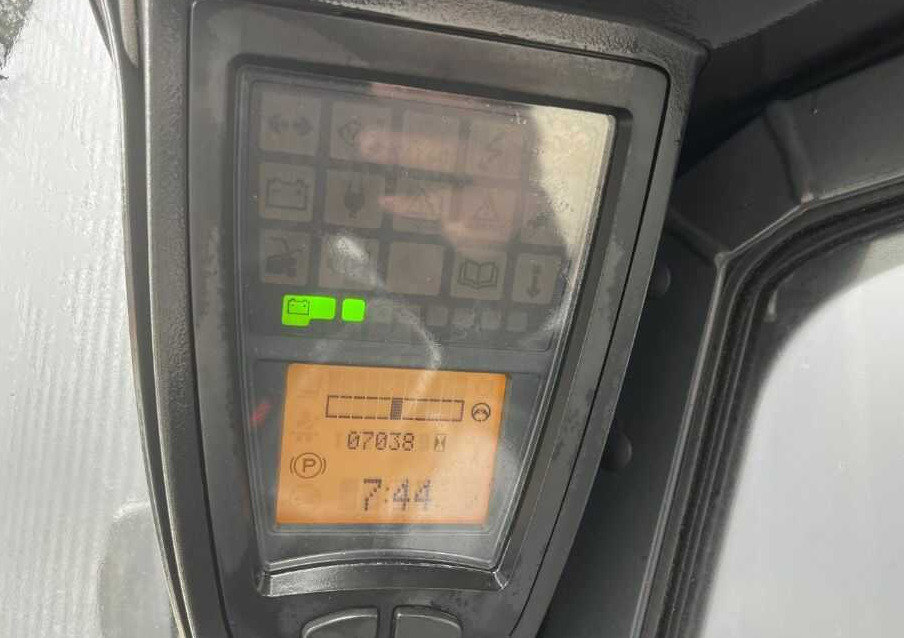 Elektroiekrāvējs Linde E40H-01/600: foto 7