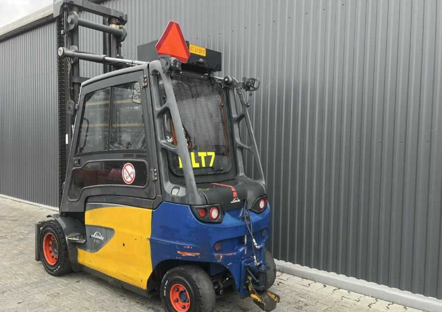Linde E50HL-01/600 - Elektroiekrāvējs: foto 2 Linde E50HL-01/600 - Elektroiekrāvējs: foto 2