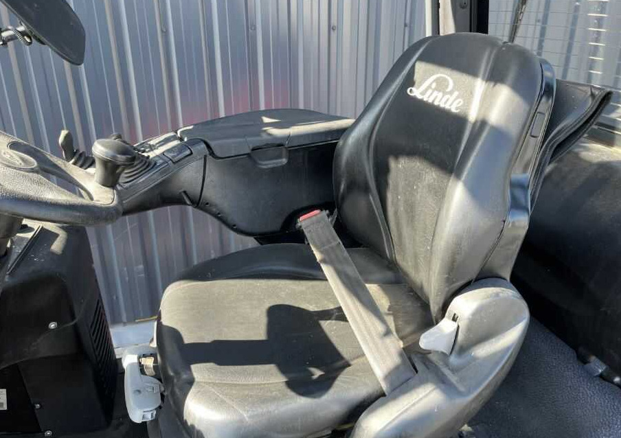 Linde H20T-01 līzingu Linde H20T-01: foto 8 Linde H20T-01 līzingu Linde H20T-01: foto 8