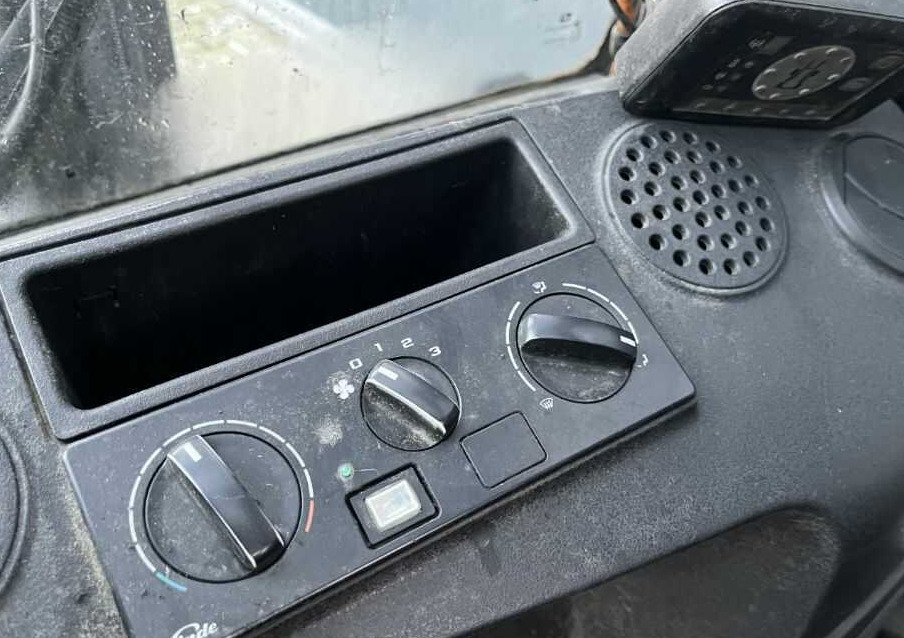 Linde H25D-02/600 - Dīzeļiekrāvējs: foto 5 Linde H25D-02/600 - Dīzeļiekrāvējs: foto 5