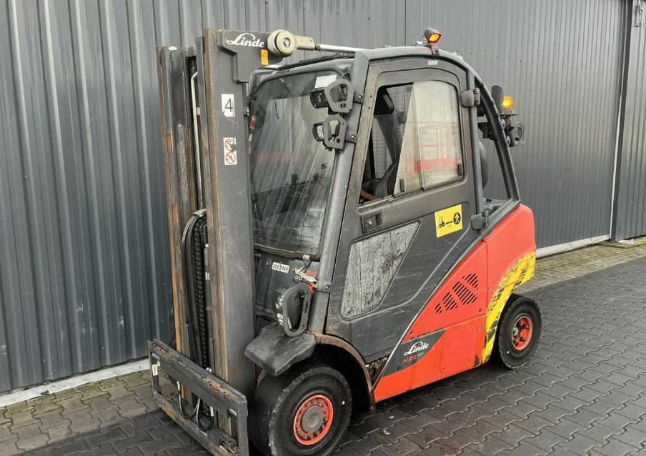 Linde H25D-02 - Dīzeļiekrāvējs: foto 1 Linde H25D-02 - Dīzeļiekrāvējs: foto 1