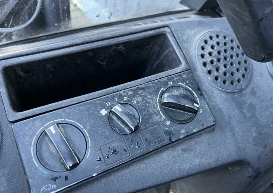 Linde H25D-02 - Dīzeļiekrāvējs: foto 5 Linde H25D-02 - Dīzeļiekrāvējs: foto 5