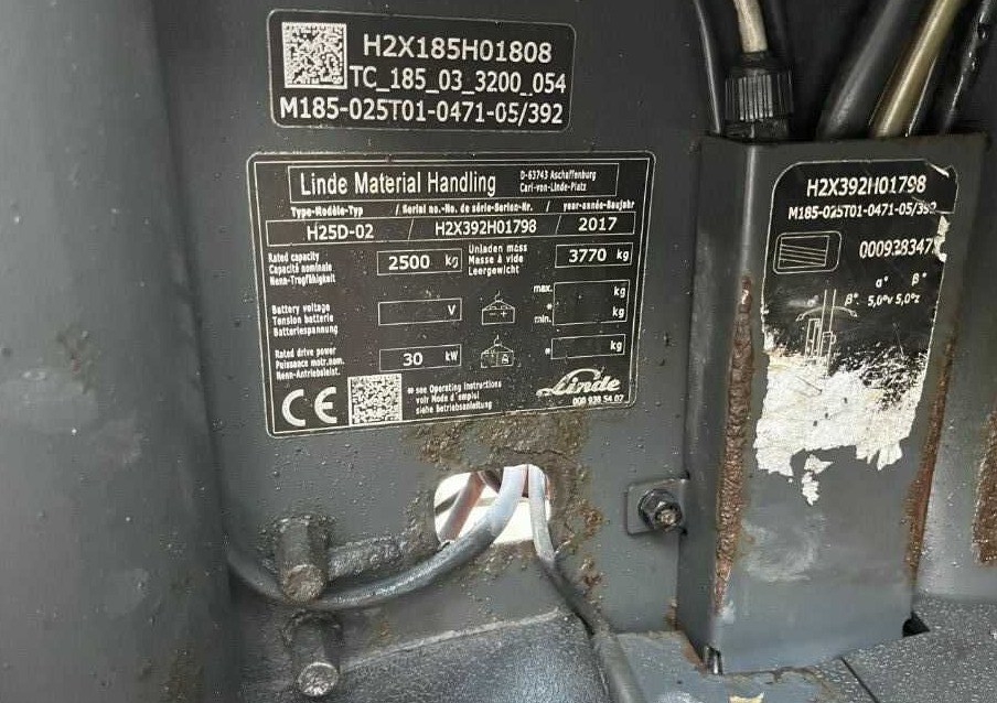 Linde H25D-02 - Dīzeļiekrāvējs: foto 4 Linde H25D-02 - Dīzeļiekrāvējs: foto 4