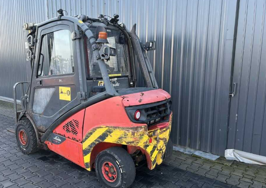 Linde H25D-02 - Dīzeļiekrāvējs: foto 3 Linde H25D-02 - Dīzeļiekrāvējs: foto 3